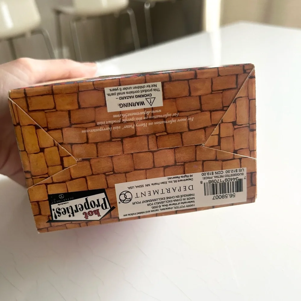 2000 Limited Edition Harry Potter Golden Snitch Secret Box